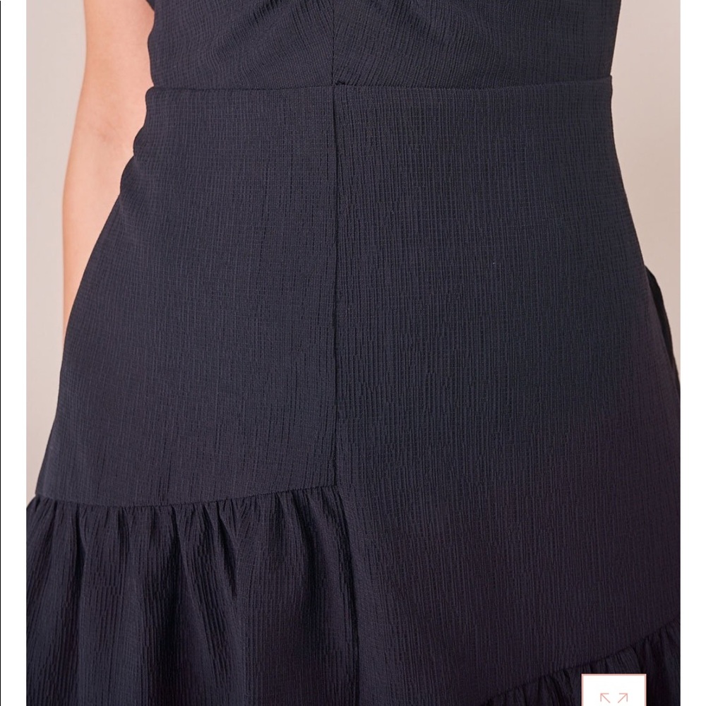 Keyhole black dress - Picture 7 of 11